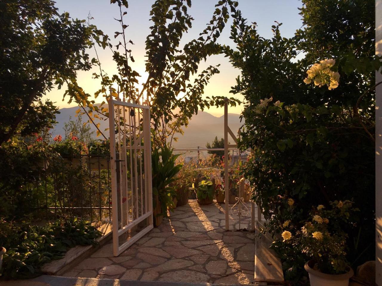 Guesthouse Villa Joanna&Mattheo Sarande Exterior photo
